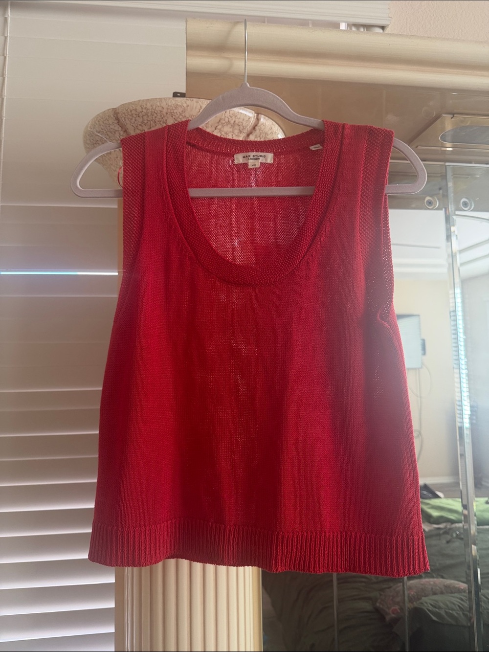 Max Studio Bright Red Knit Scoop Neck Tank